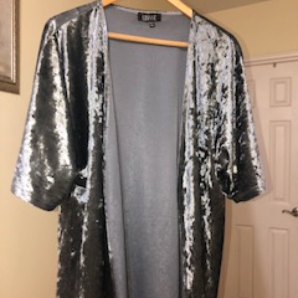 Grey cardigan